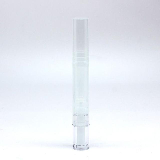 4WD-CSCT-126D-lip-gloss-in-clear-packaging